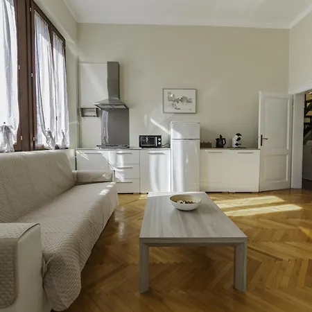 Toniolo Venice Tatil Evi *
